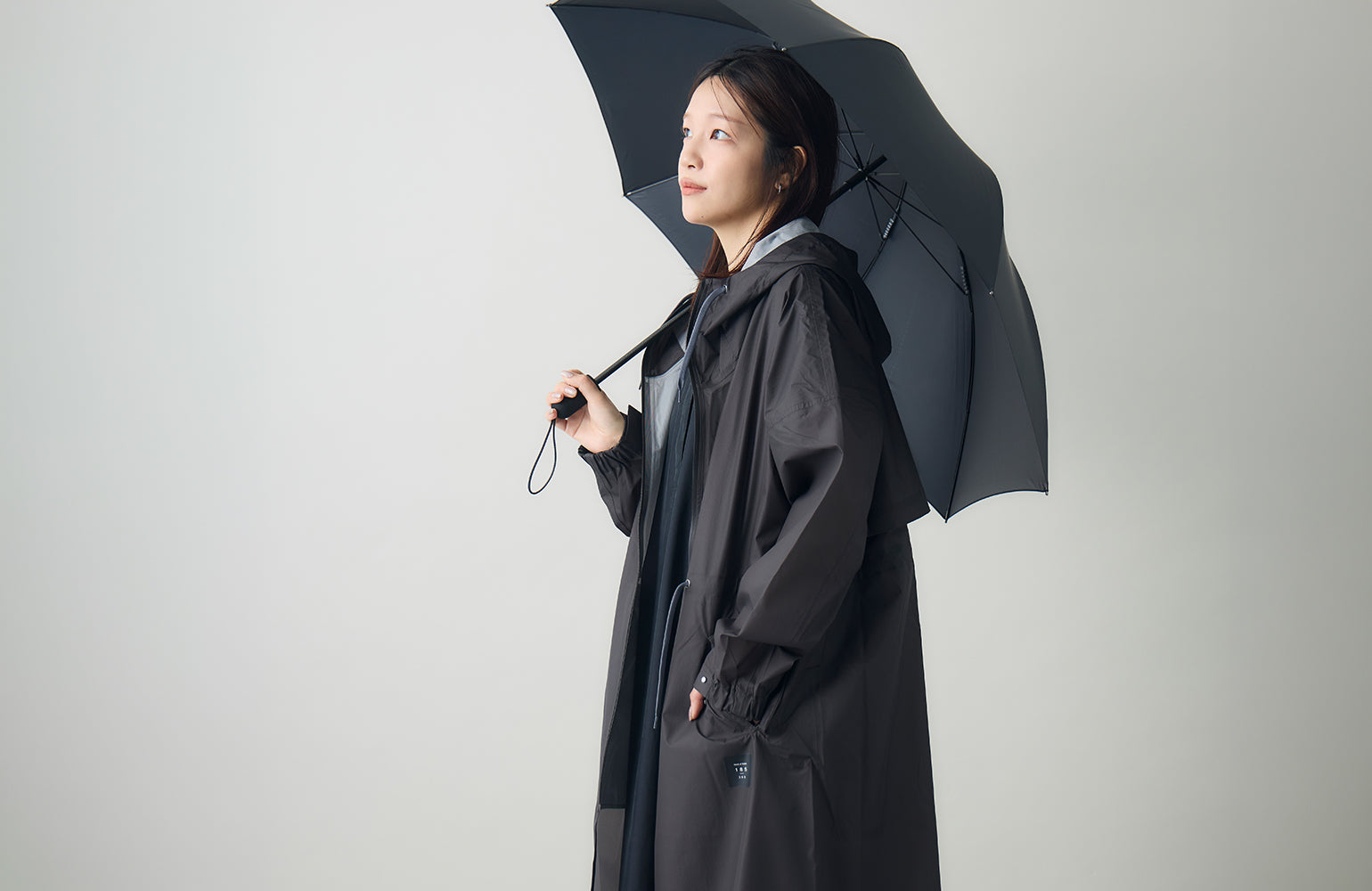 雨の日の頼れる黒-レイングッズ特集- – kuros.style