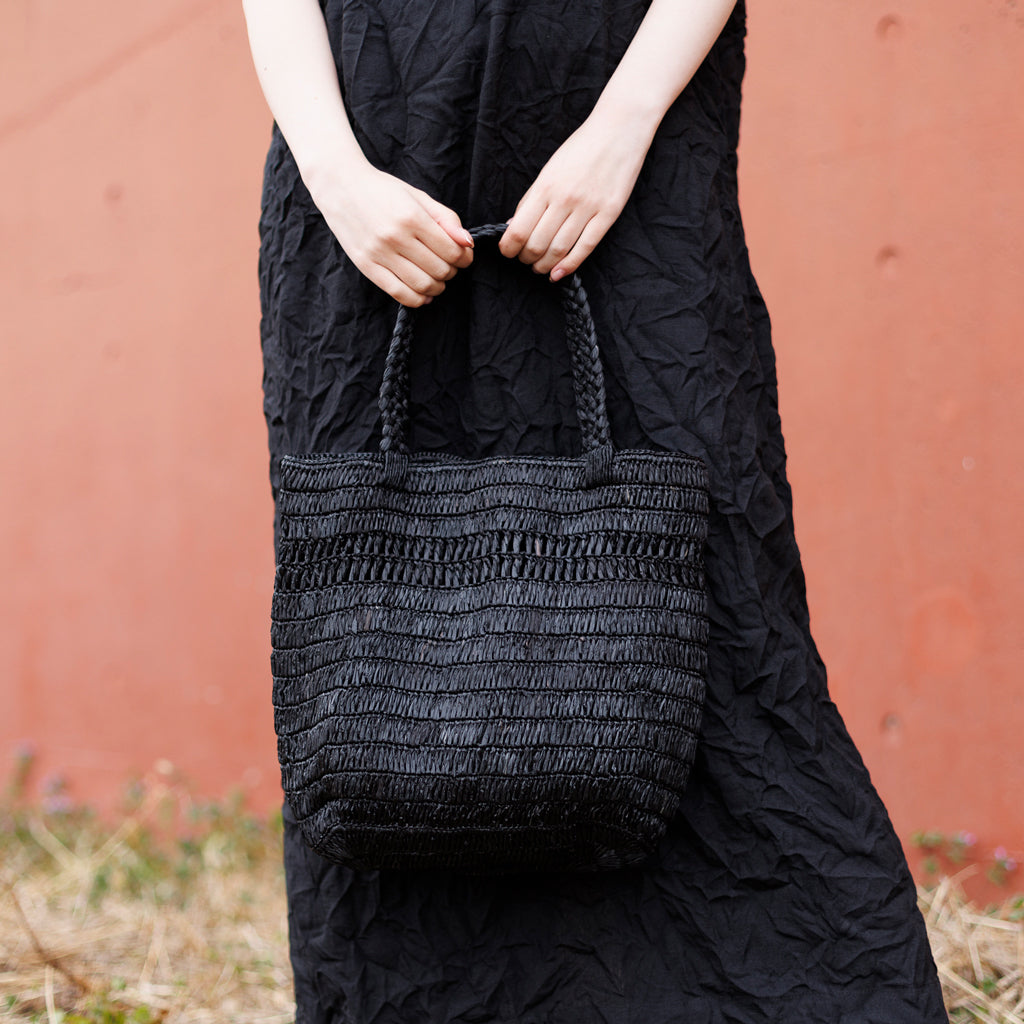 ラフィア ライントートバック 黒 M – kuros.style