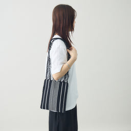 ハンモックバッグ – kuros.style