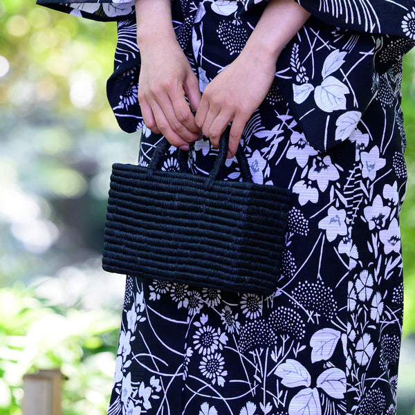 kuros'別注】ラフィアカゴバッグ浅型 SS – kuros.style
