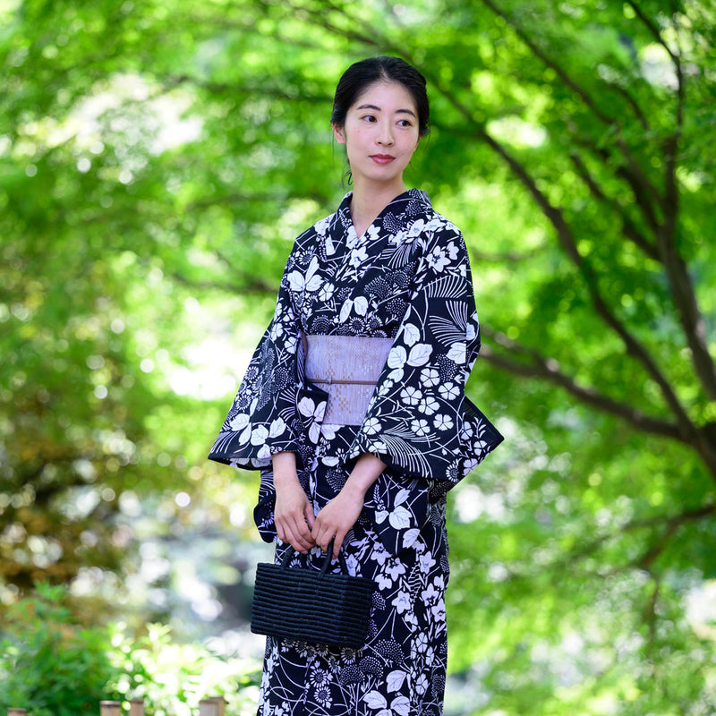 kuros'別注】こだわりの浴衣 秋草柄 レディース – kuros.style