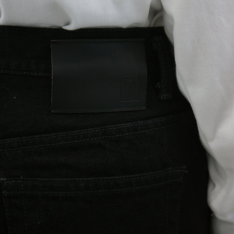 BLACK DENIM ASHLY JEAMS ストレートデニムパンツ｜コットン100％ 岡山産  ユニセックス