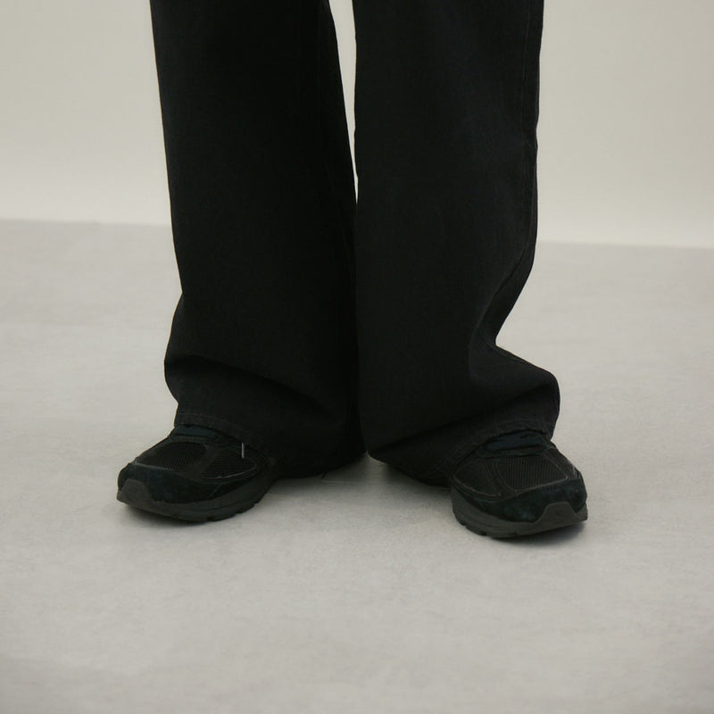 BLACK DENIM ASHLY JEAMS ストレートデニムパンツ｜コットン100％ 岡山産  ユニセックス