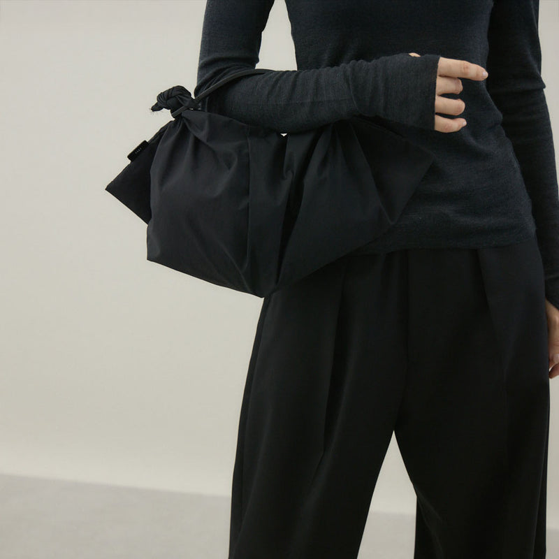 風呂敷バッグ Sサイズ HERRIE FUROSHIKI ONE HANDLE BAG｜ハンドバッグ ユニセックス 黒