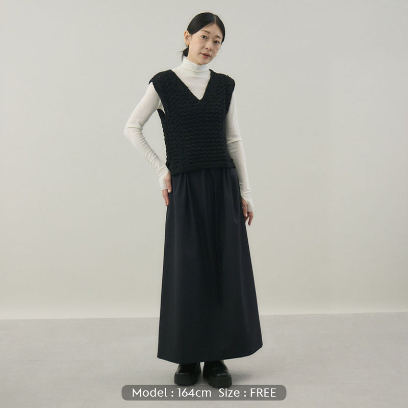 ナイロンリリーヤーンアラン編ベスト｜Vネック レディース