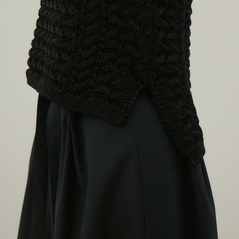 ナイロンリリーヤーンアラン編ベスト｜Vネック レディース