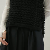 ナイロンリリーヤーンアラン編ベスト｜Vネック レディース
