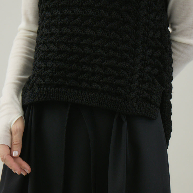 ナイロンリリーヤーンアラン編ベスト｜Vネック レディース