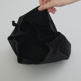 【kuros’オリジナル】エコスエード巾着バッグ｜手洗い可 ハンドバッグ 日本製