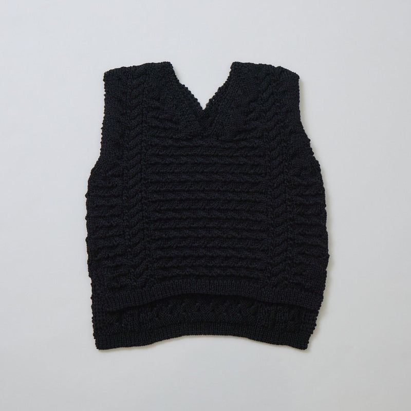 ナイロンリリーヤーンアラン編ベスト｜Vネック レディース
