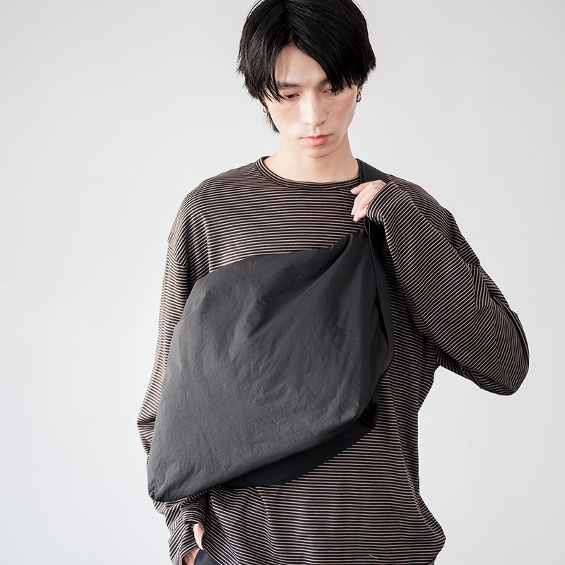 ふかふか塩縮ナイロン ビッグショルダーバッグ 黒 豊岡製 – kuros.style