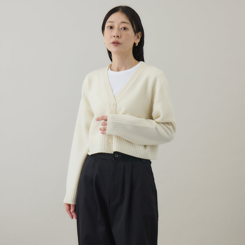 ウールカシミヤ Vネックカーディガン ショート