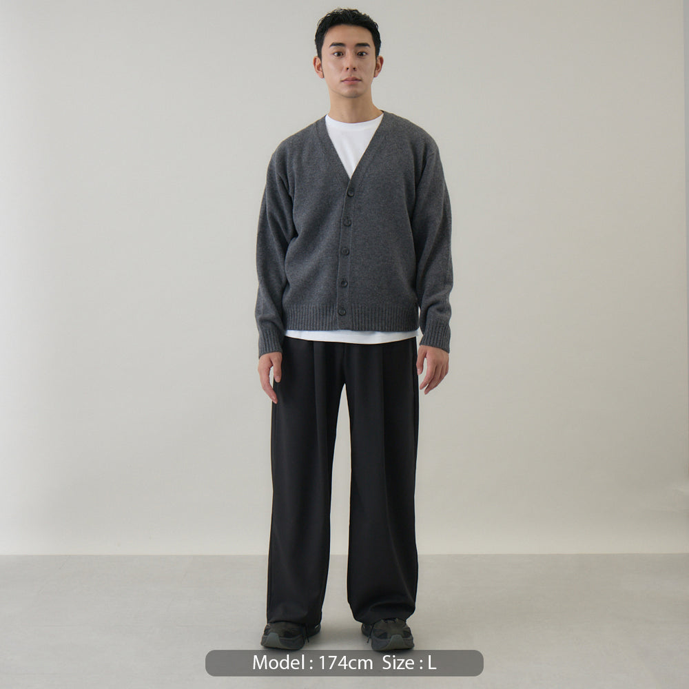 ウールカシミヤ Vネックカーディガン レギュラー – kuros.style