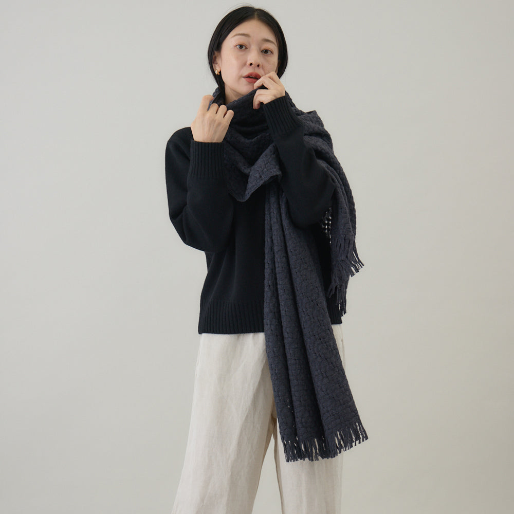 ふんわり軽やか空羽織りストール｜日本製 ユニセックス – kuros.style