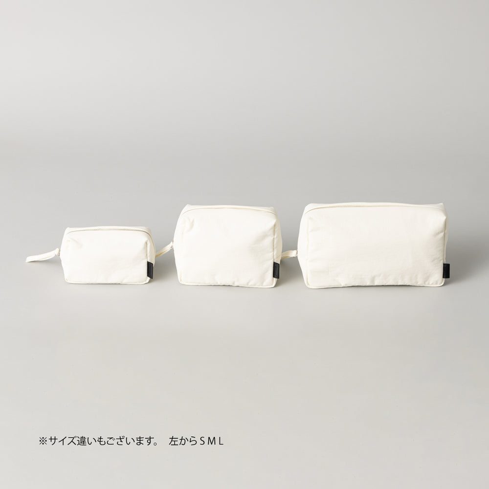 ふかふかOnibegie®ナイロン スクエアポーチ 白 L – kuros.style
