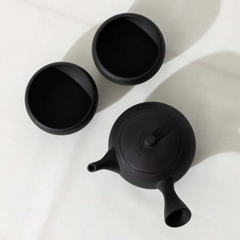SALIU 凌 RYO 常滑焼 急須 湯呑み 黒 3点セット 箱入り – kuros