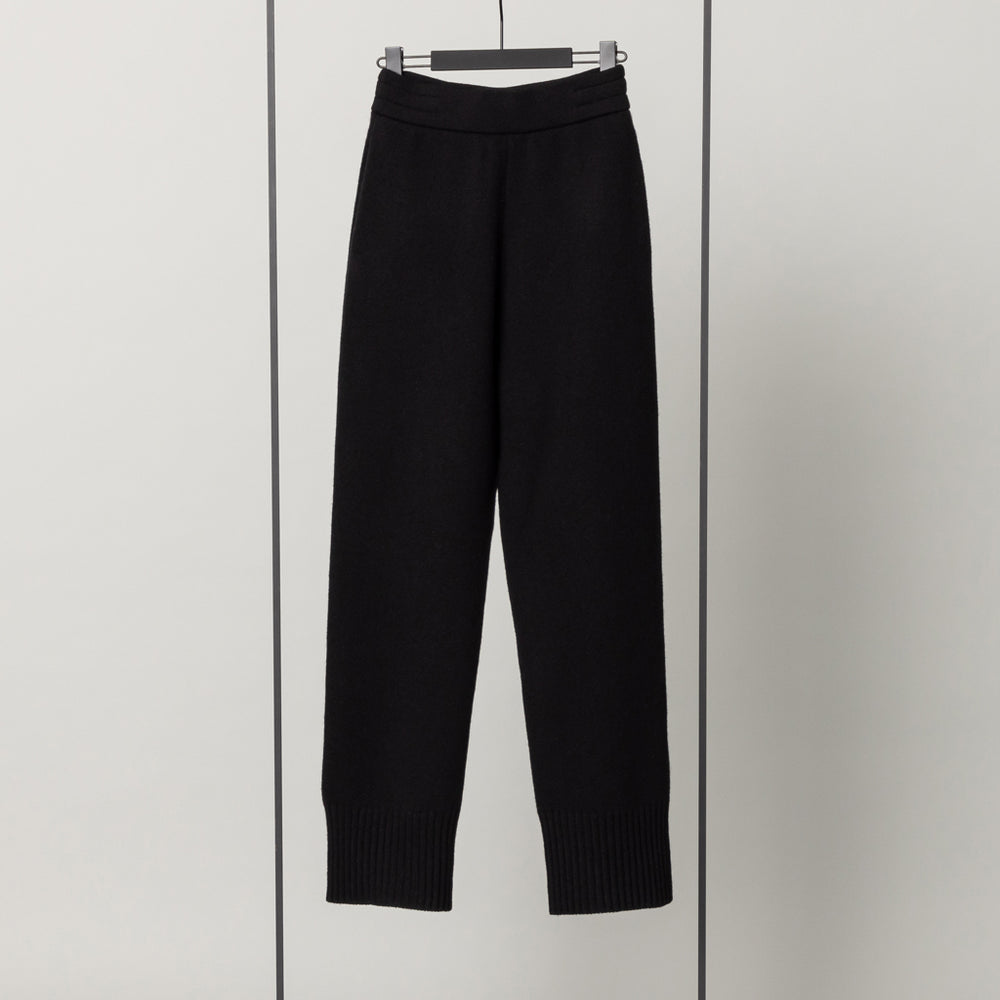 ウールカシミヤ ニットパンツ – kuros.style