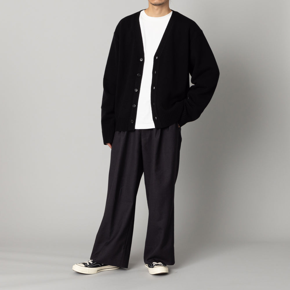  FLASH カーディガン ブラック ウールカシミヤ Vネックカーディガン レギュラー 黒 – kuros.style