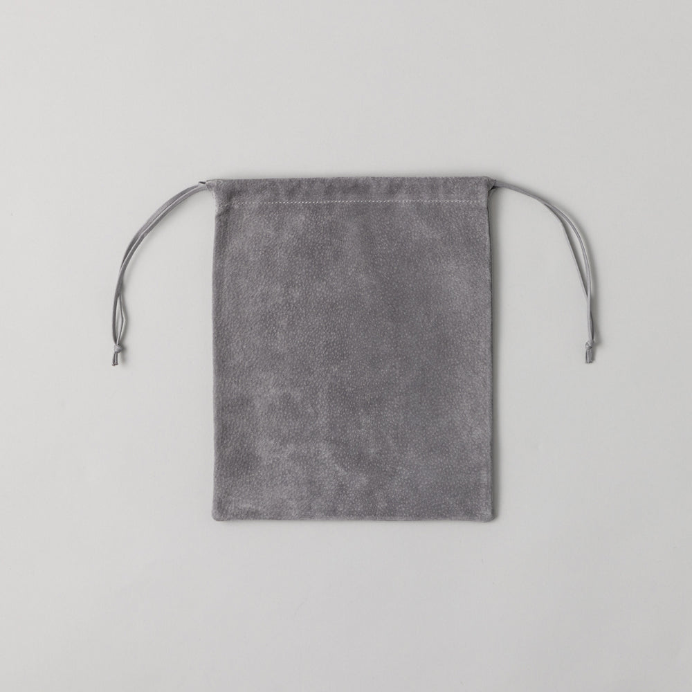 スエード巾着 Suède drawstring bag スモーキーグレー – kuros.style