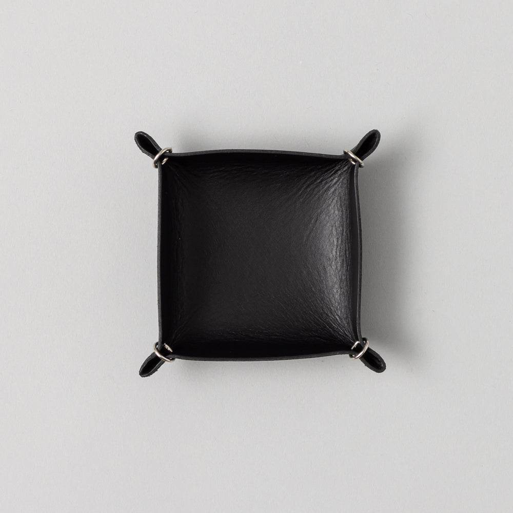 唐草のレザートレイ 唐草のレザートレイ