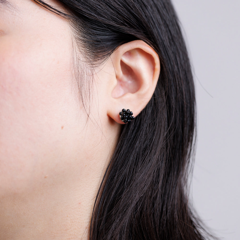 ピアスセット くろのすさん♡ tane×kuros'別注】珊瑚ピアス S – kuros.style