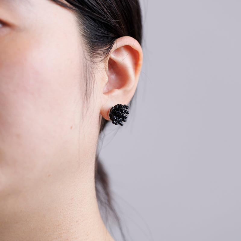 tane×kuros'別注】珊瑚ピアス L – kuros.style