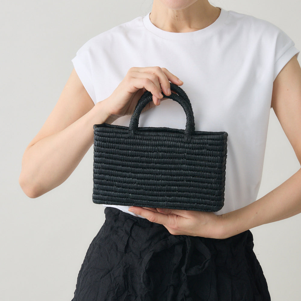 kuros'別注】ラフィアカゴバッグ浅型 SS – kuros.style