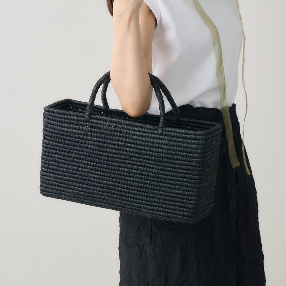 kuros'別注】ラフィアカゴバッグ浅型 M – kuros.style