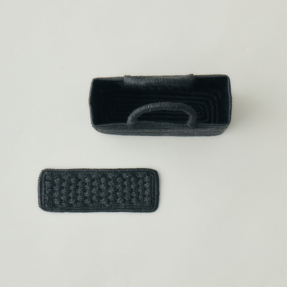 kuros'別注】ラフィアカゴバッグ浅型 SS – kuros.style