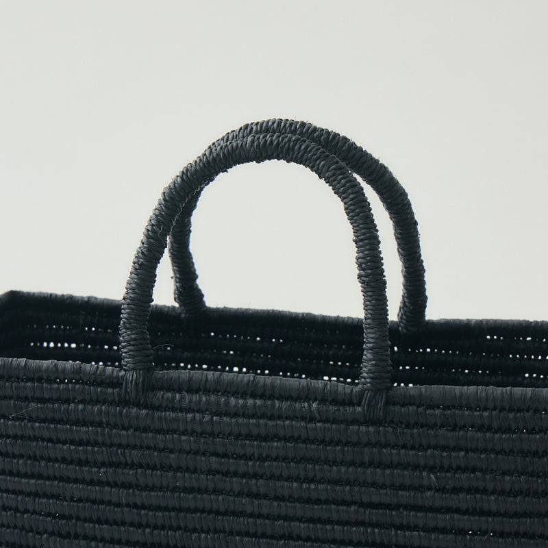 kuros'別注】ラフィアカゴバッグ浅型 S – kuros.style