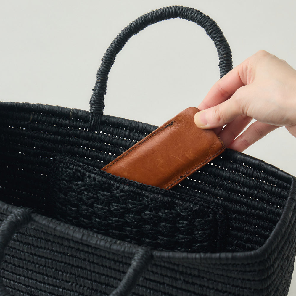 kuros'別注】ラフィアカゴバッグ浅型 S – kuros.style