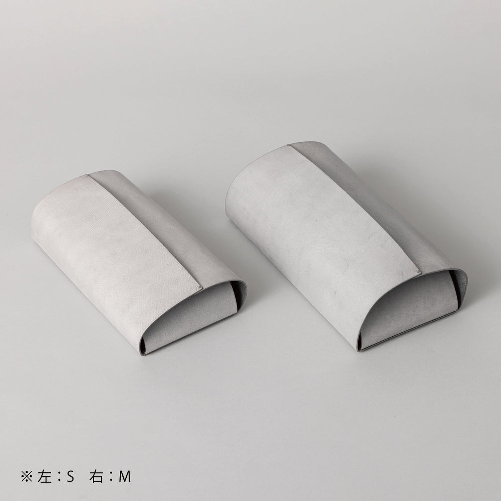 レザーティッシュカバー Tissue cover グレー M – kuros.style