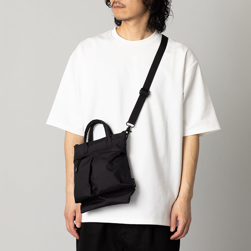 【撥水】ヘルメットバッグSS ブラック – kuros.style