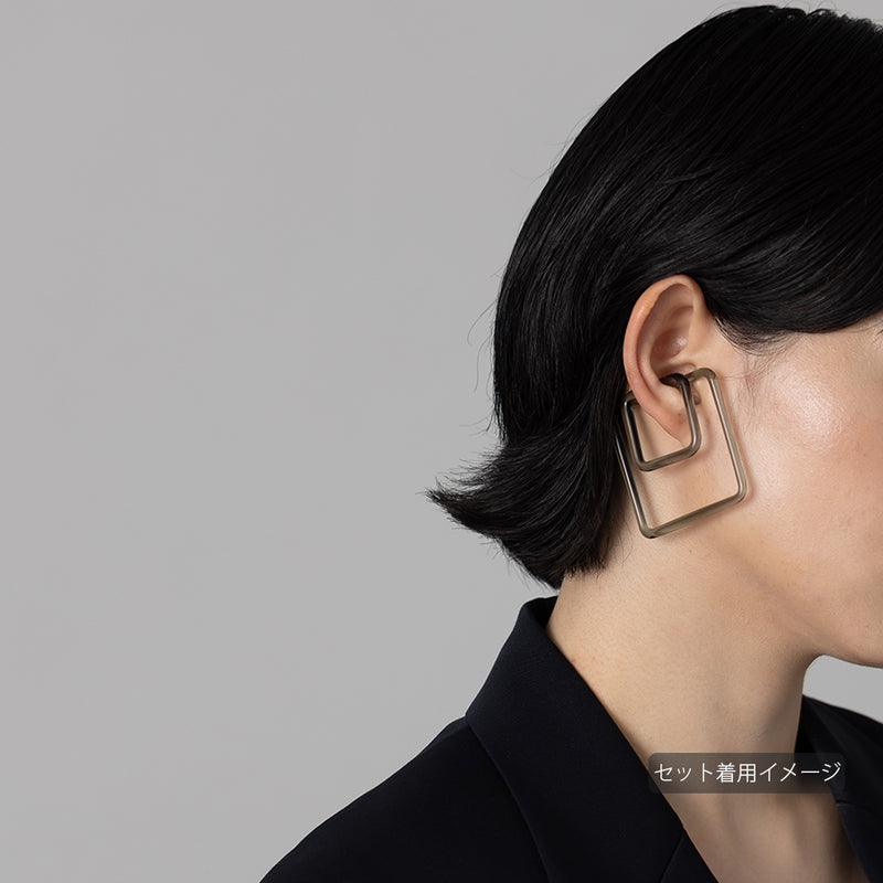 ear cuff square ブラック