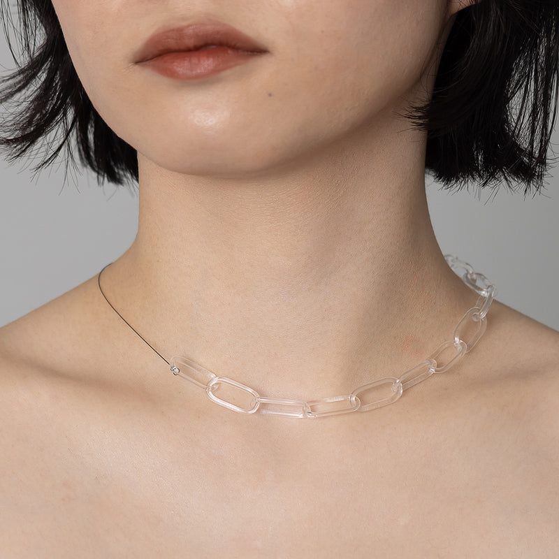 oval_half necklace (S) クリア