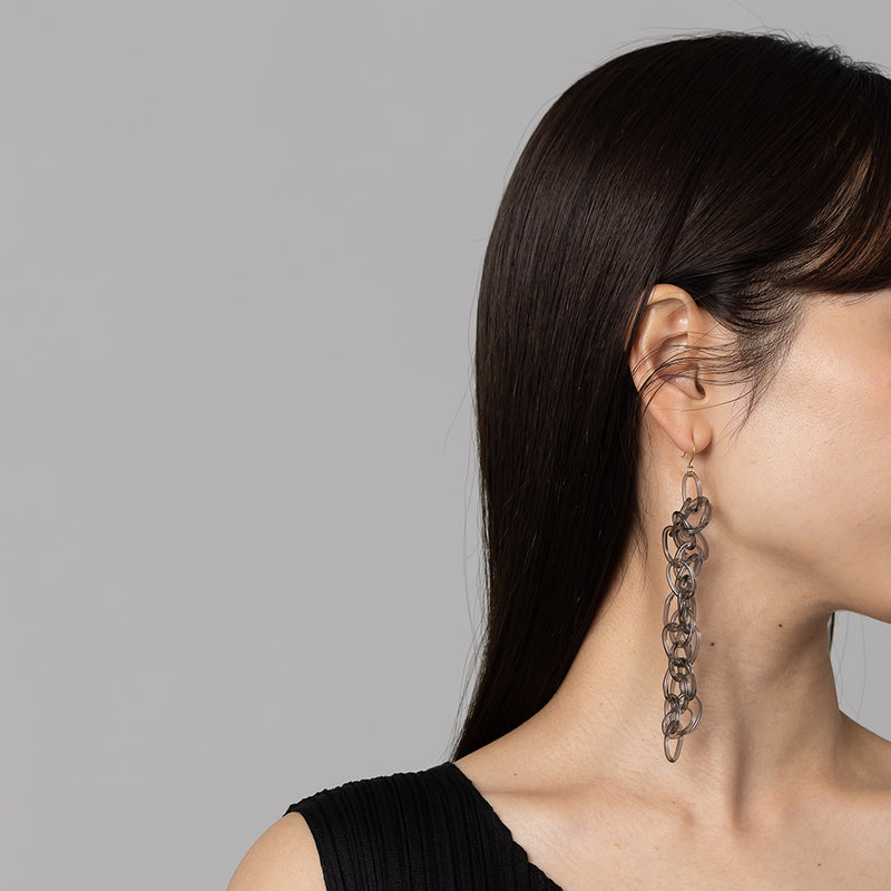 water bubble earring ブラック