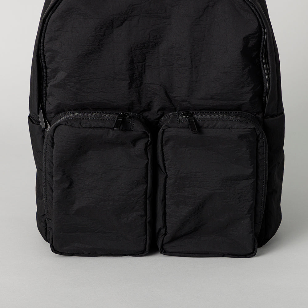 ふかふか塩縮ナイロンリュック 黒 豊岡製 – kuros.style