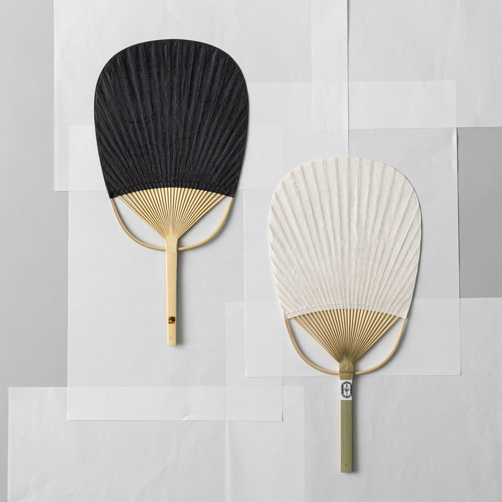 横綱　白鵬　うちわ　非売品 丸亀うちわ 小判型 雲竜 白 – kuros.style