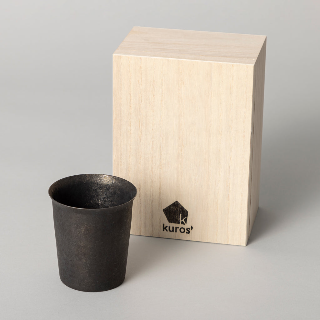 【kuros'オリジナル】チタン二重タンブラー GUNMETA 広口ミニ 黒 250ml 桐箱入り