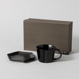 瀬戸焼 マグカップ1個 + 取皿1枚セット 黒 箱入り