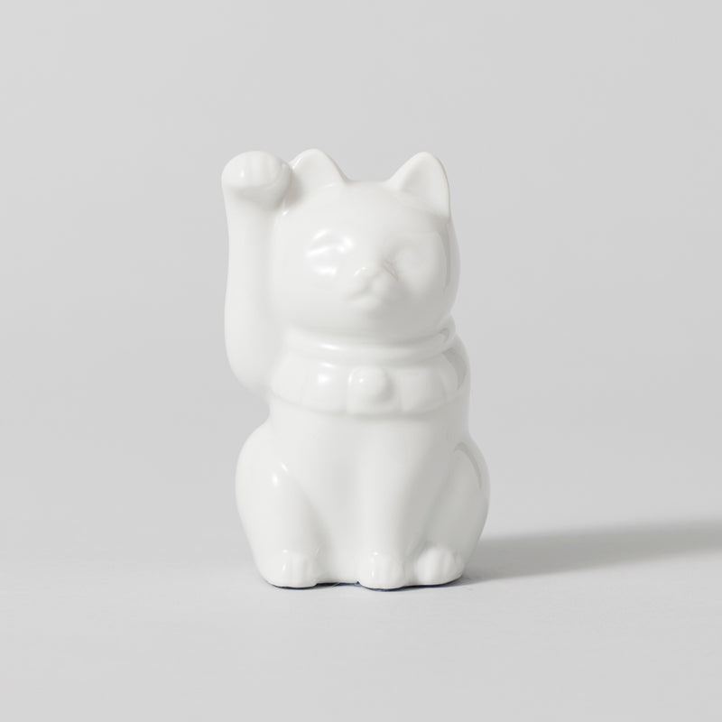 瀬戸焼 招き猫 右手 – kuros.style