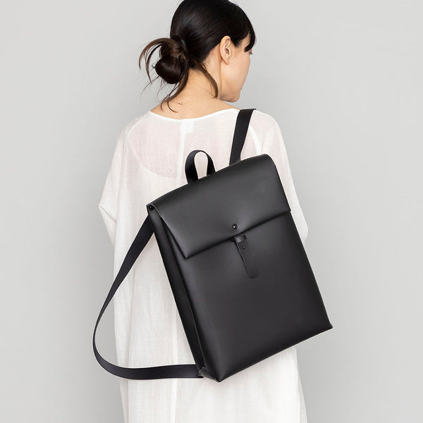 【軽量｜撥水】SEAMLESS BACKPACK バックパック 黒