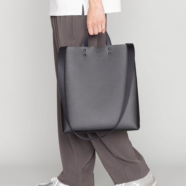 【軽量｜撥水】SEAMLESS TOTE BAG トートバッグ L 黒