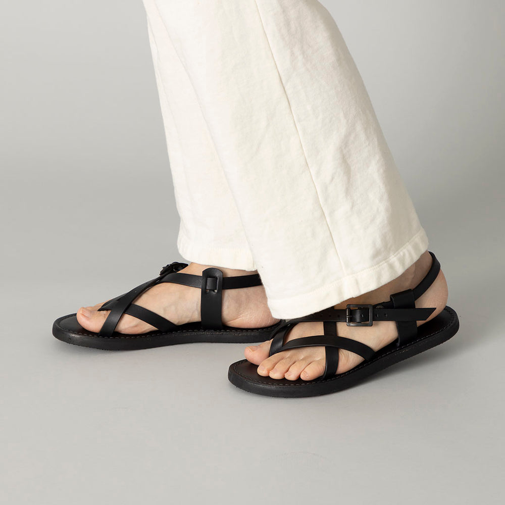 ワンストラップサンダル One Strap Sandal – kuros.style