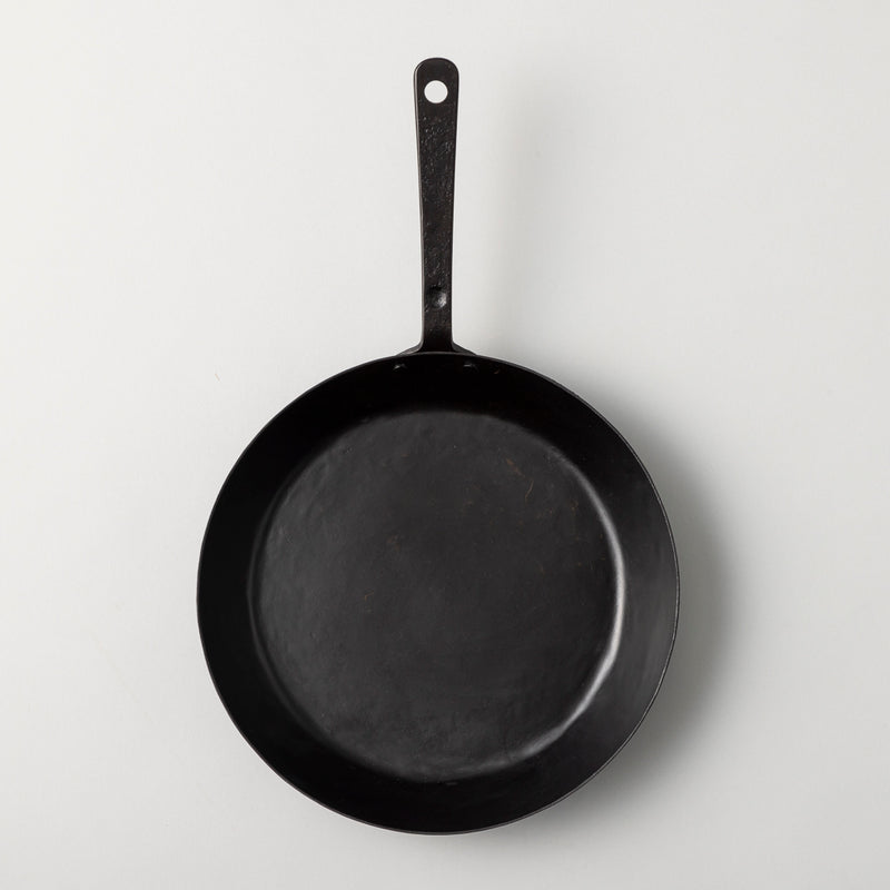 燕三条 ちょっと深めの鉄フライパン