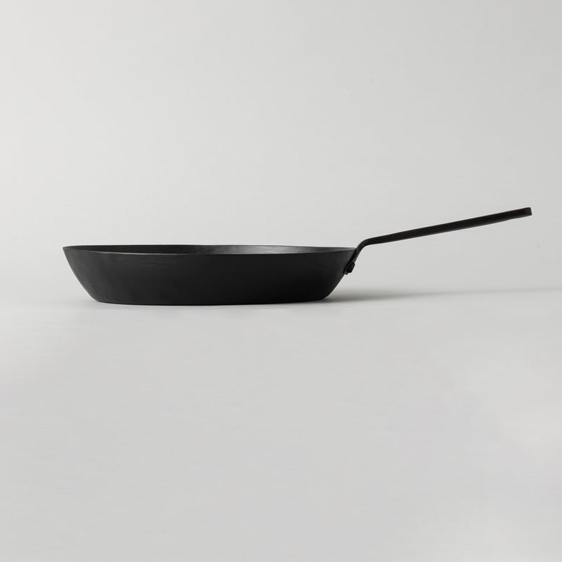 燕三条 ちょっと深めの鉄フライパン