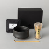 【kuros'オリジナル】抹茶ギフトセット 筒型 黒 抹茶15g付 (箱入り)