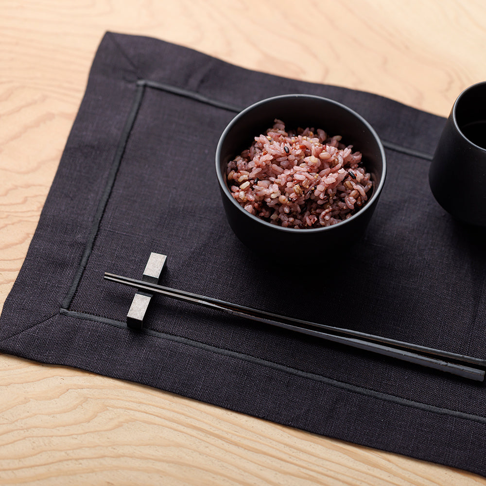 LINEN&DECOR× kuros'別注品】SAVOY ティーマット 黒無地 – kuros.style