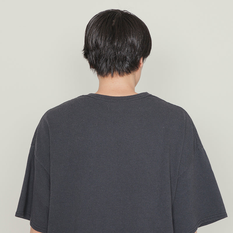 LOGO S/S TEE-BLEACH｜綿100％ ユニセックス 黒