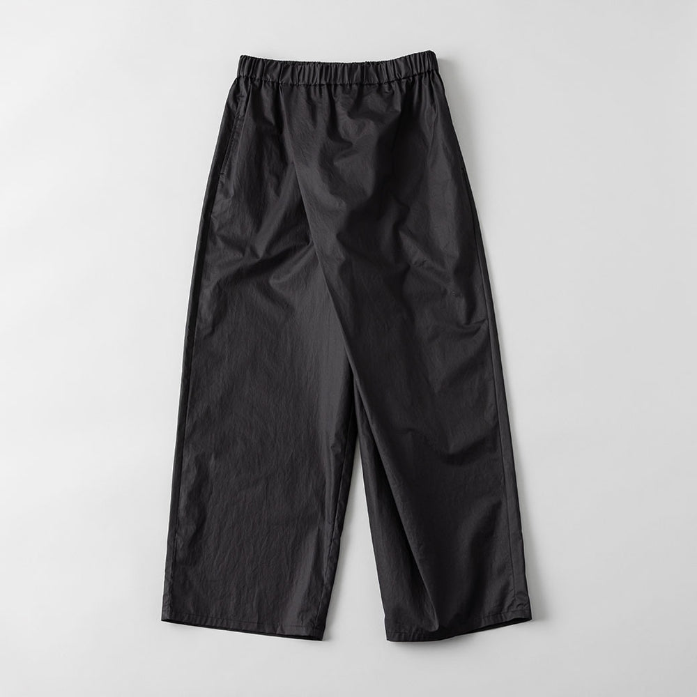 新品　マチャット　タイプライターテーパードパンツ（撥水ブラック） 新品 マチャット タイプライターテーパードパンツ（撥水ブラック